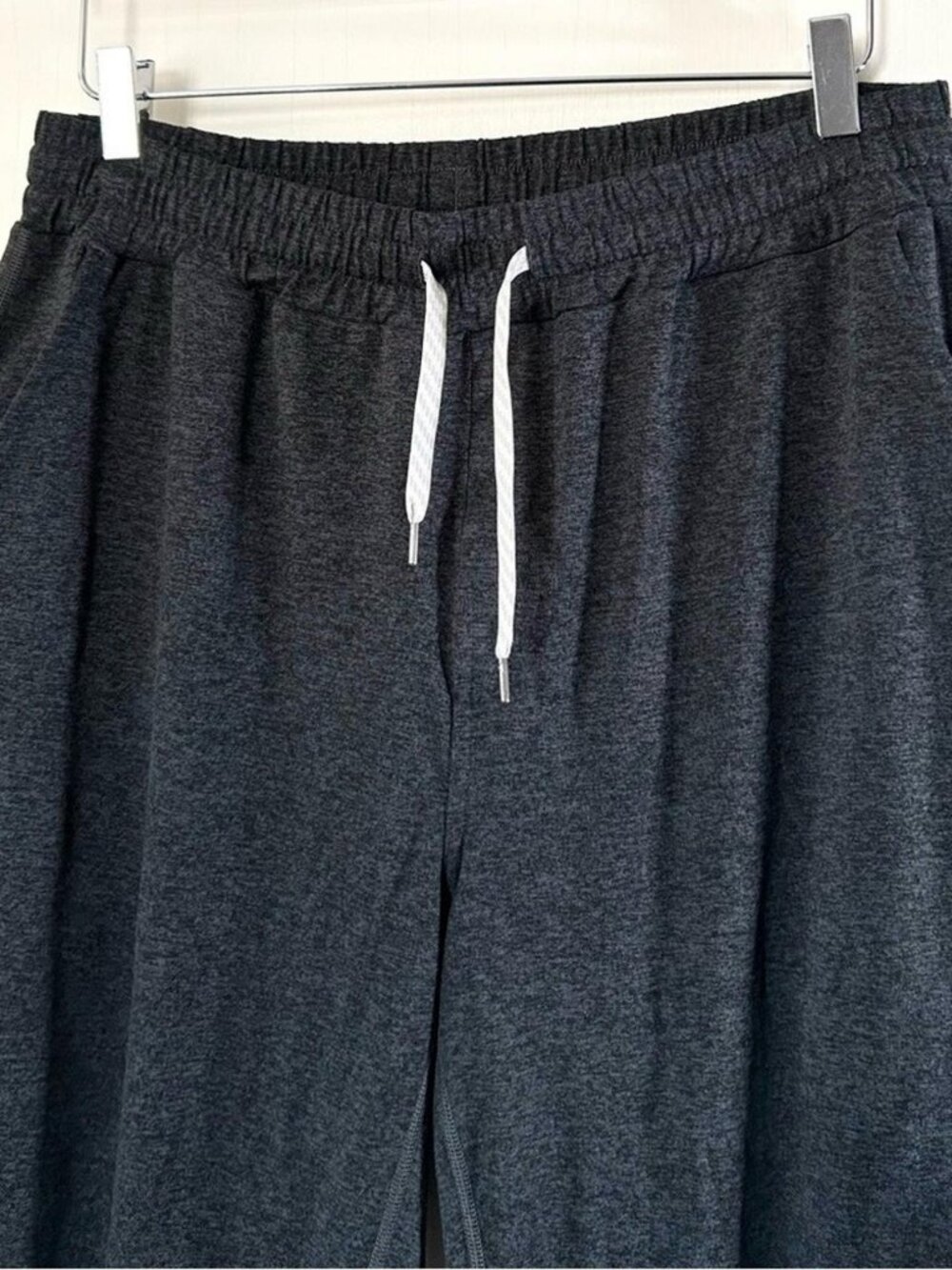 Vuori Men's Ponto Performance Pant 30" Charcoal